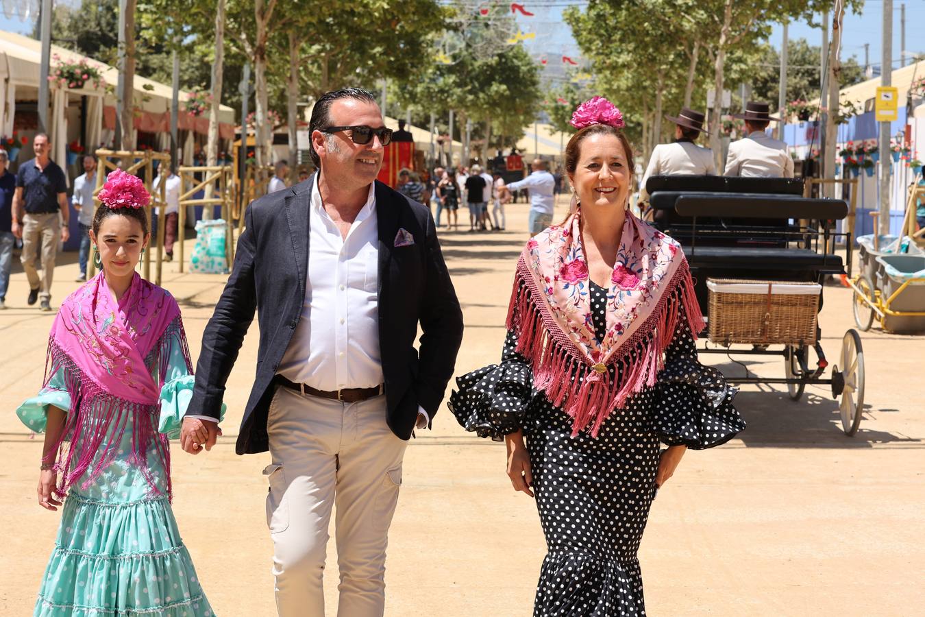 El divertido ambiente del viernes de Feria de Córdoba, en imágenes