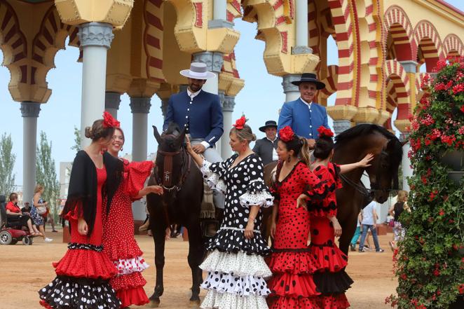 El excelente ambiente del sábado en la Feria de Córdoba, en imágenes