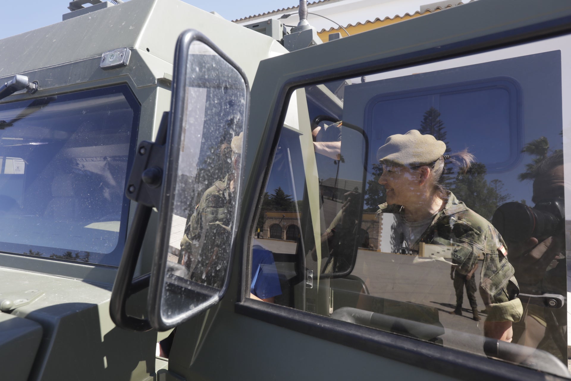 En imágenes: Día de las Fuerzas Armadas en Cádiz