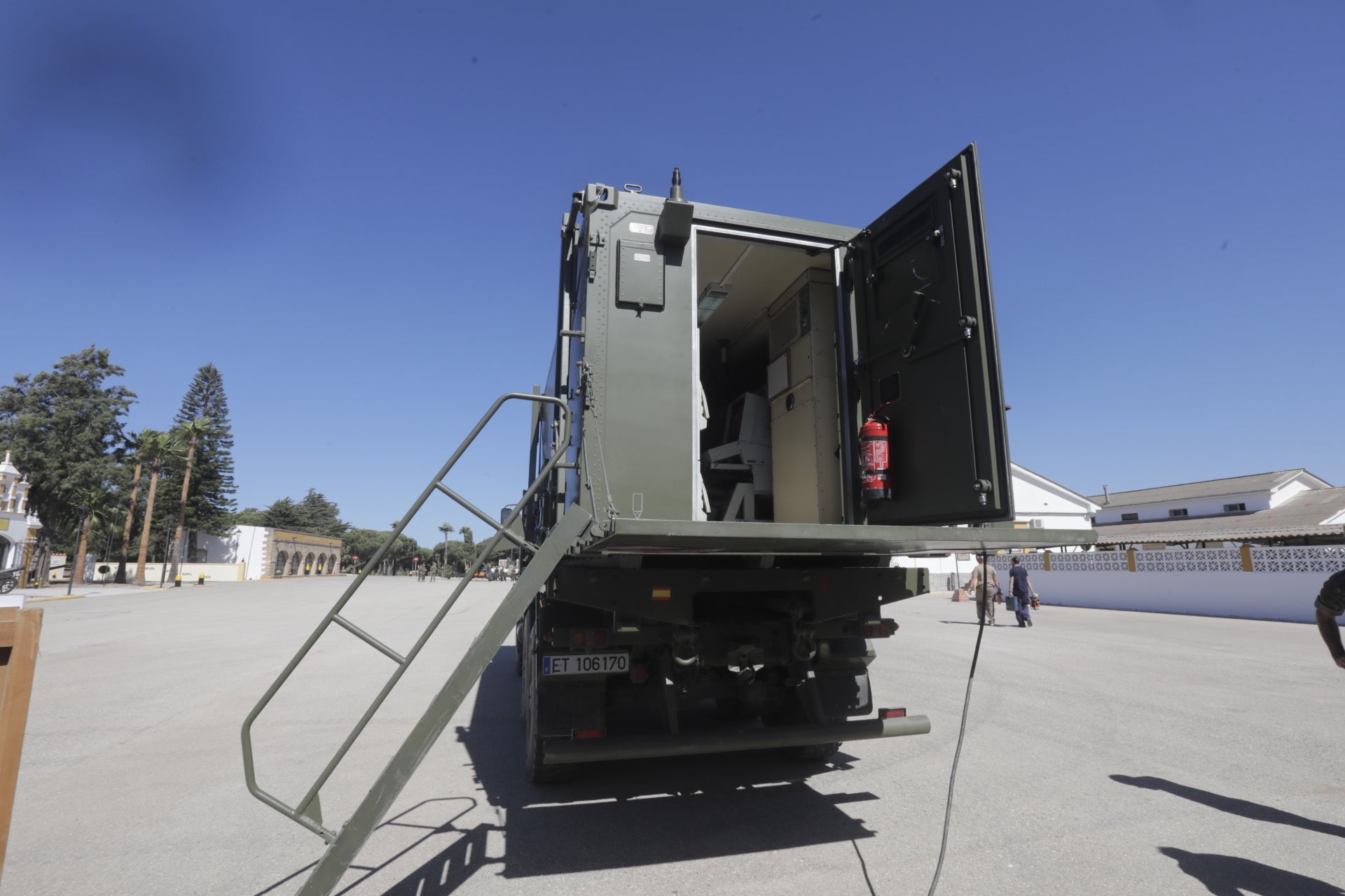 En imágenes: Día de las Fuerzas Armadas en Cádiz