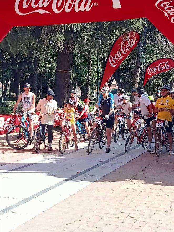 En imágenes: Toledo celebra la I Ruta de Bici Clásica