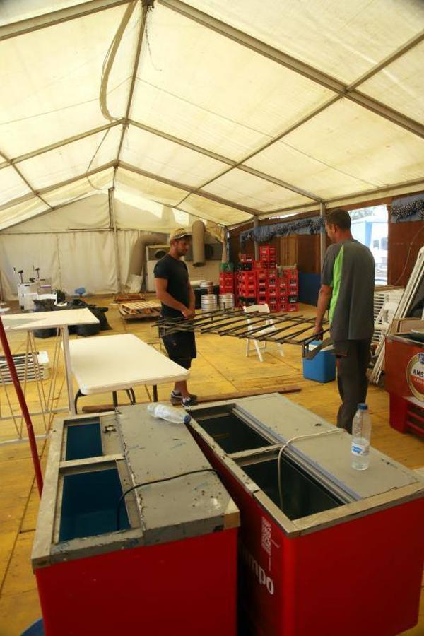 El desmontaje de la Feria de Córdoba, en imágenes