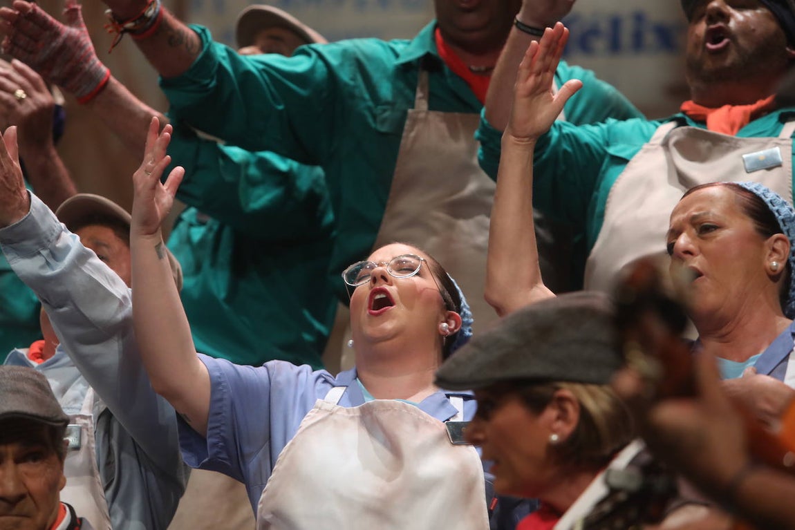 Fotos: Coro &#039;La fábrica de conservas&#039; en el COAC 2022. Carnaval de Cádiz
