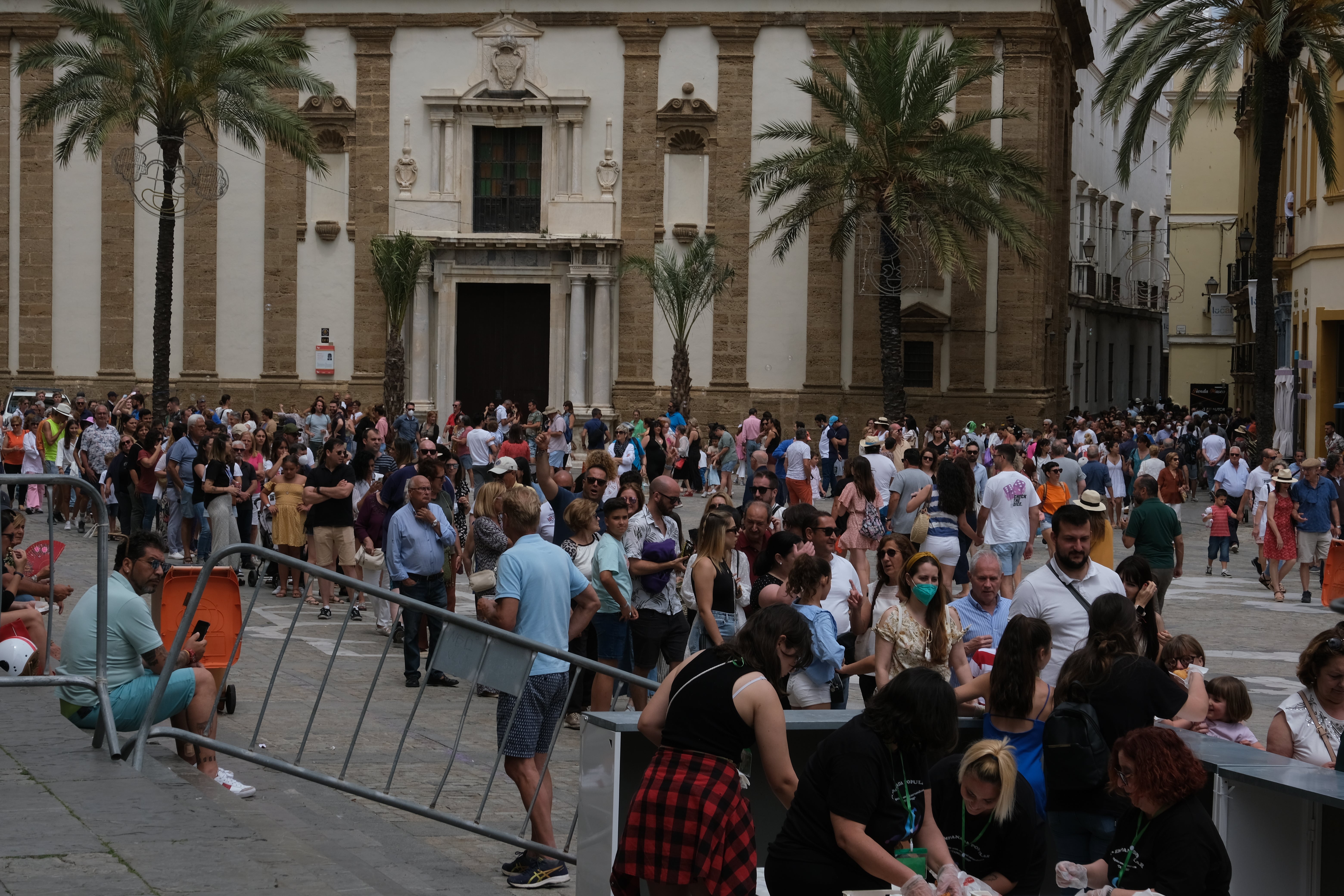 En imágenes: Primera Empanada Popular en la Plaza de la Catedral