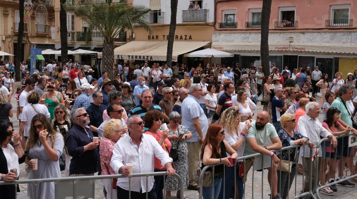 En imágenes: Primera Empanada Popular en la Plaza de la Catedral