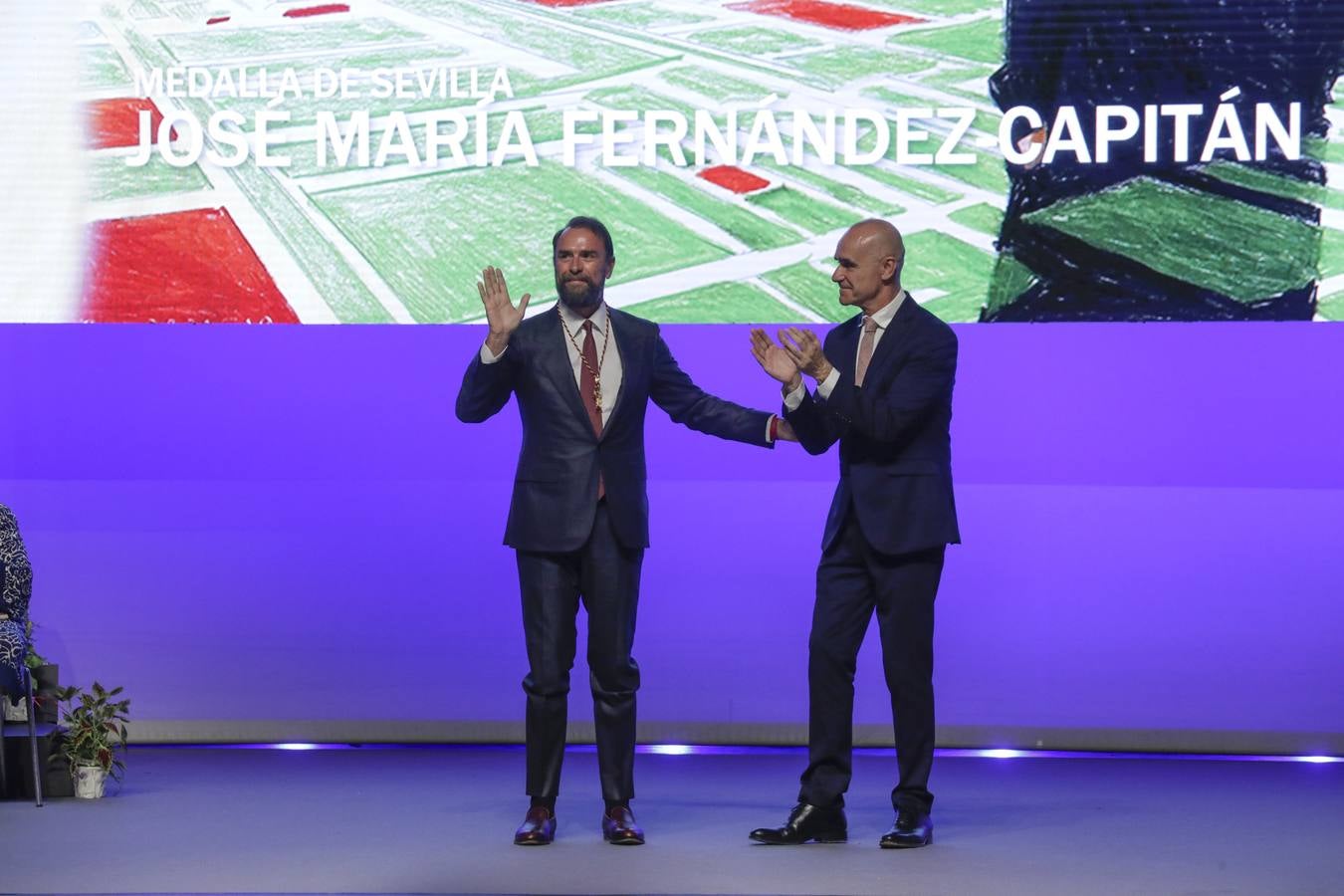 Acto de entrega de las Medallas de Sevilla