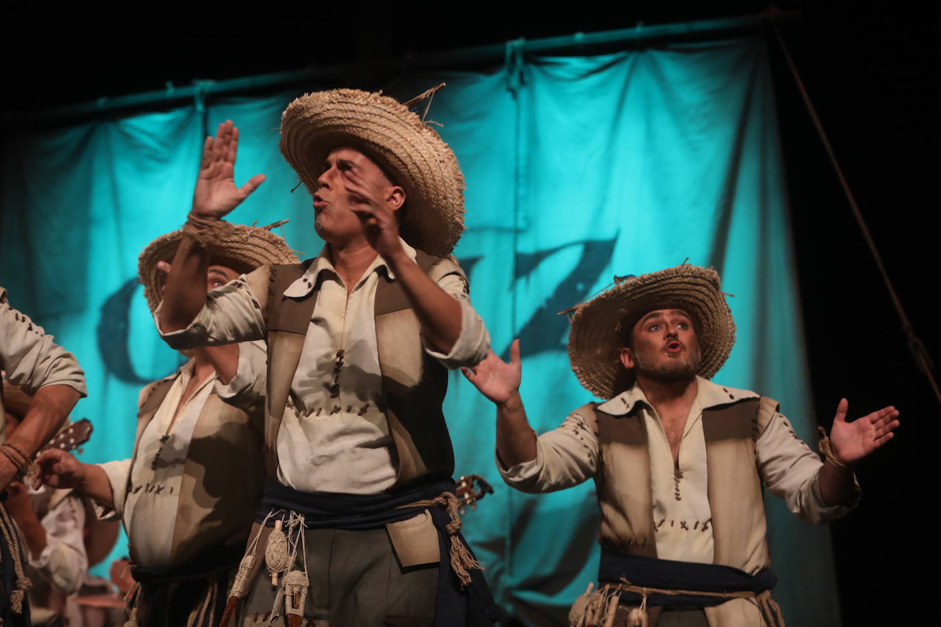 Fotos: Comparsa &#039;Los veleros&#039; en el COAC 2022. Carnaval de Cádiz