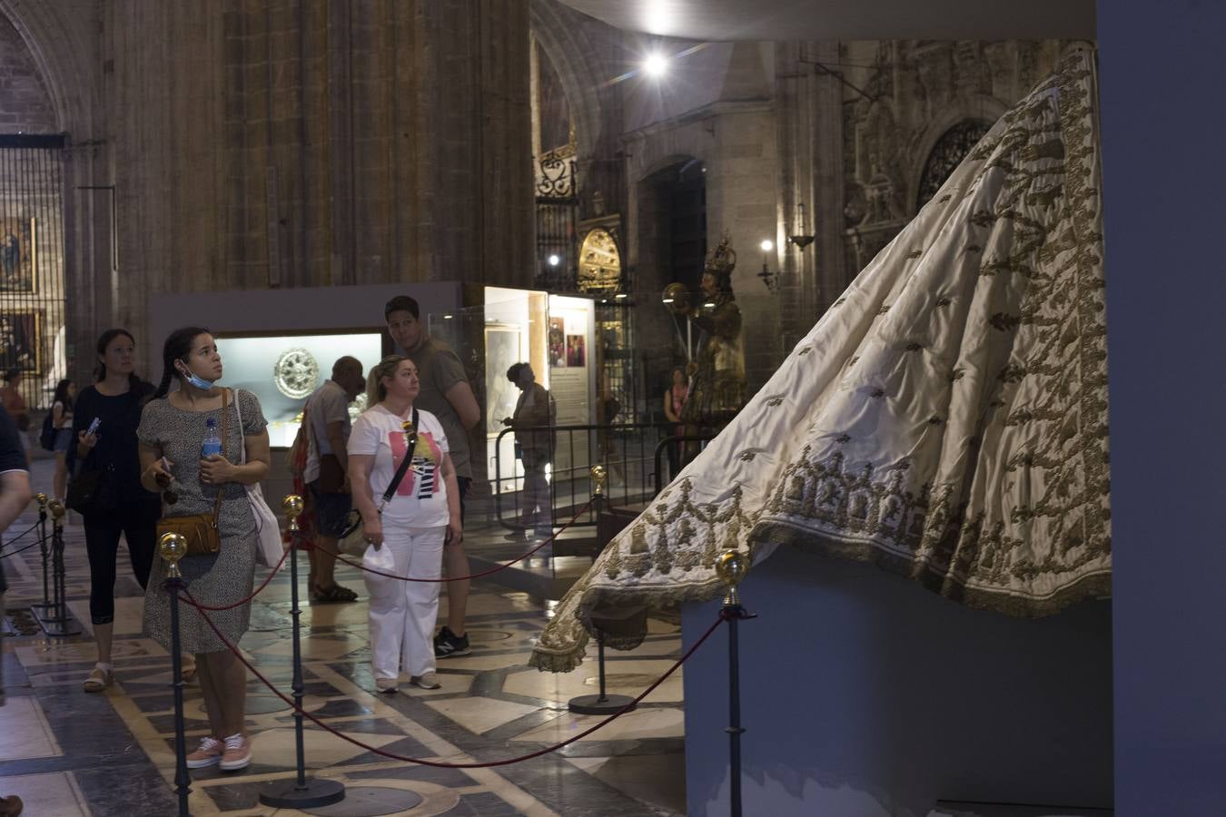 La Archidiócesis de Sevilla homenajea a Alfonso X, en el 800 aniversario de su nacimiento, con dos muestras simultáneas