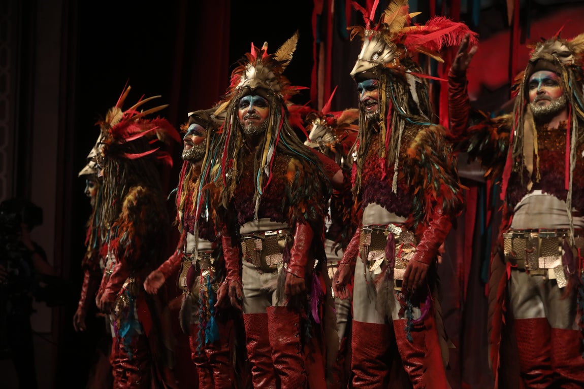 Fotos: Comparsa Los renacidos en el COAC 2022. Carnaval de Cádiz