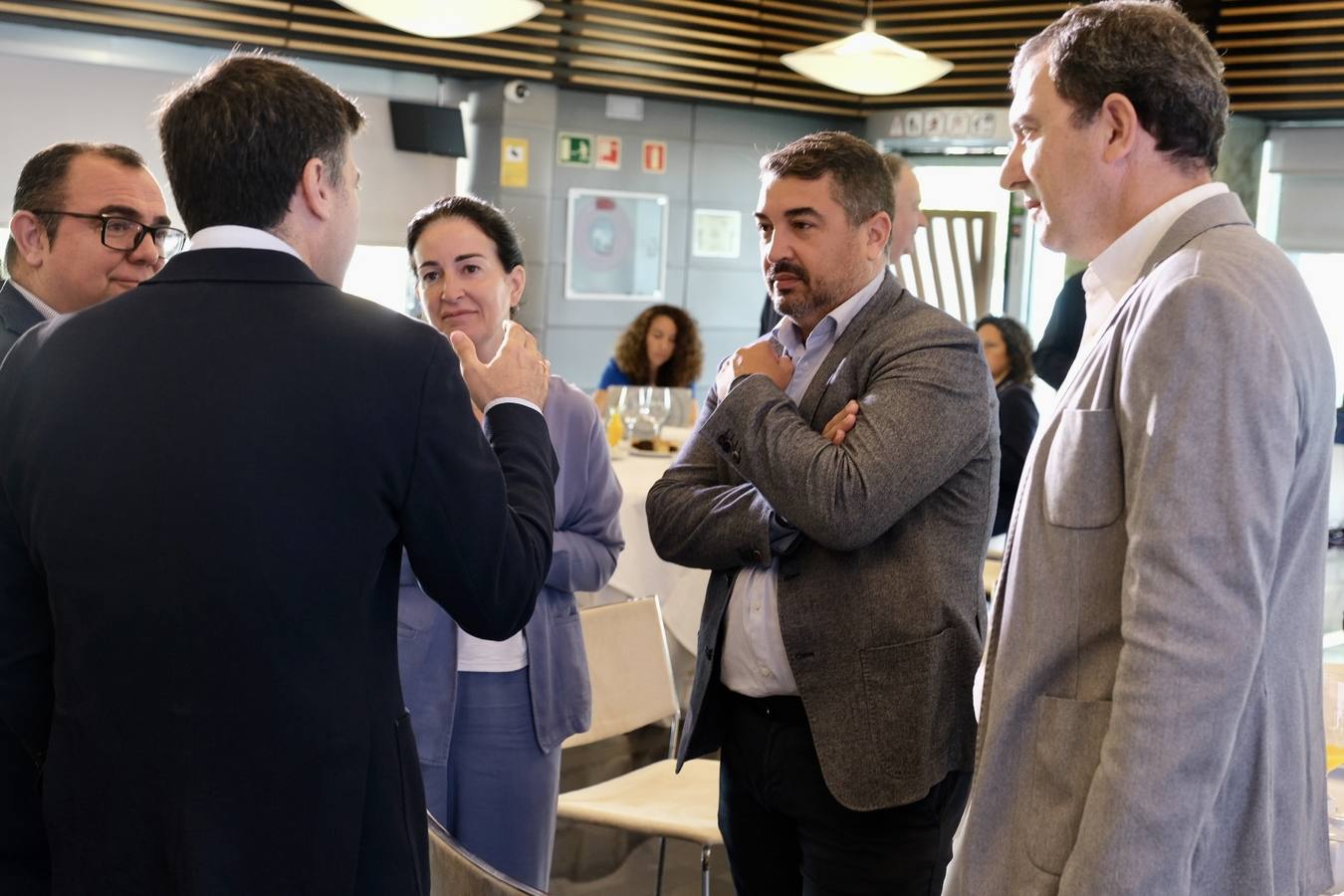 Fotos: Ambiente en la Mirada Económica de ABC y La Voz con Rogelio Velasco