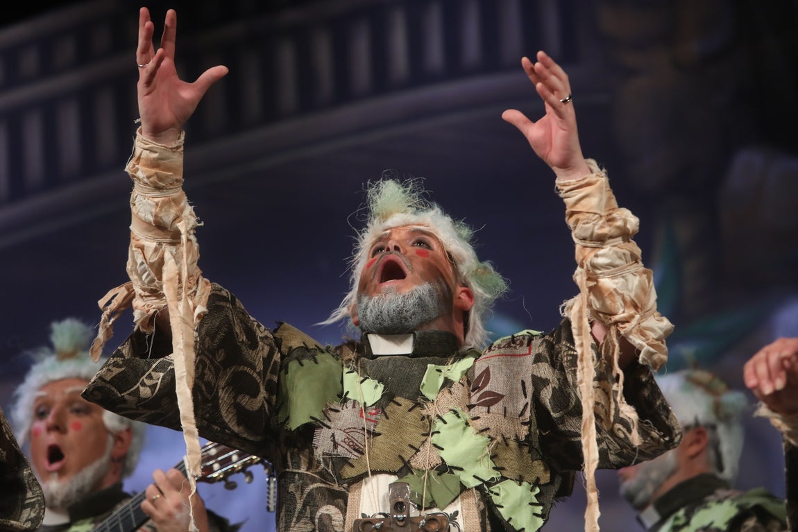 FOTOS: Chirigota &#039;Misión imposible&#039; en el COAC 2020