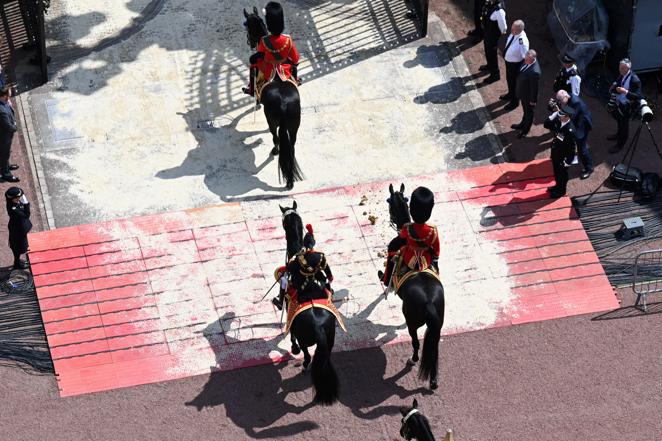 De la reaparición de Meghan Markle al protagonismo de los hijos del príncipe Guillermo: las imágenes más esperadas de la Familia Real británica en el Jubileo de Platino