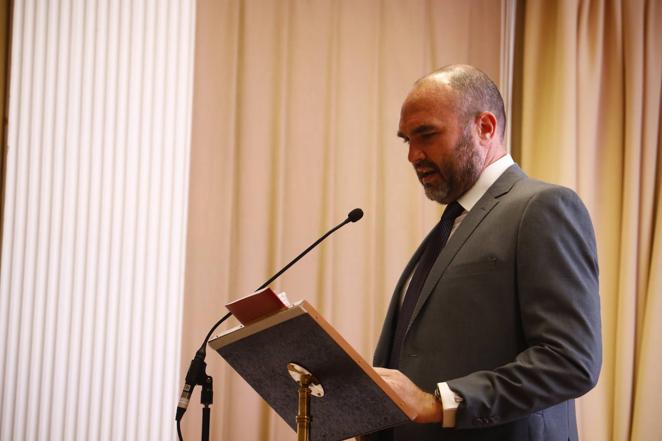El estreno del documental sobre el colegio La Inmaculada de Córdoba, en imágenes