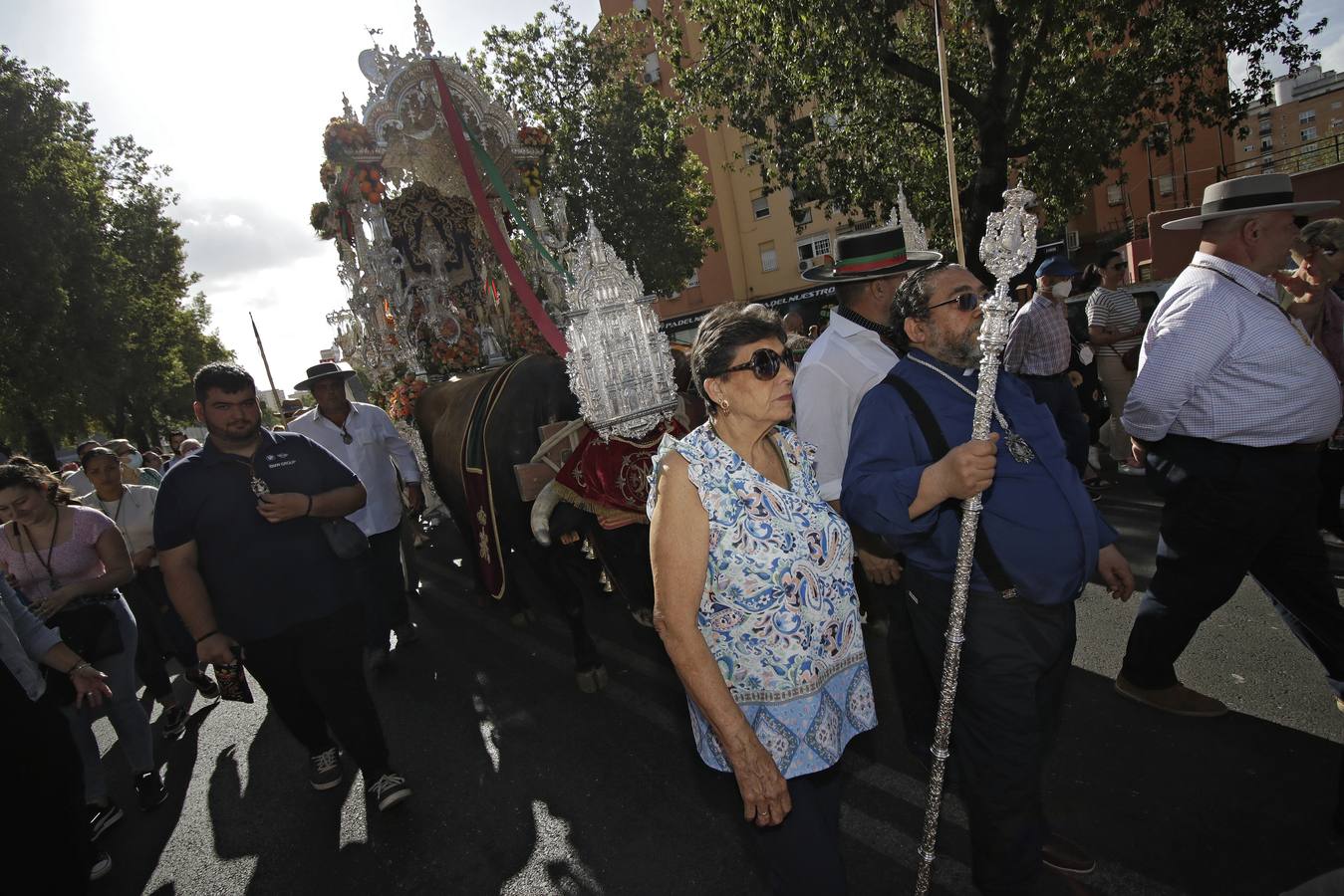 Salida de la Hermandad del Rocío de Sevilla Sur hacia la aldea almonteña