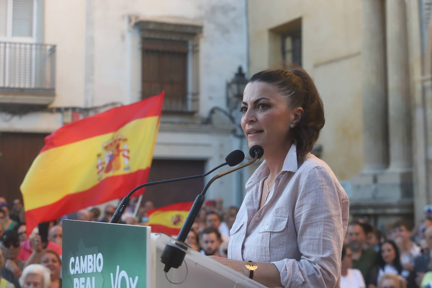 El mitin de Abascal y Olona (Vox) en Córdoba, en imágenes