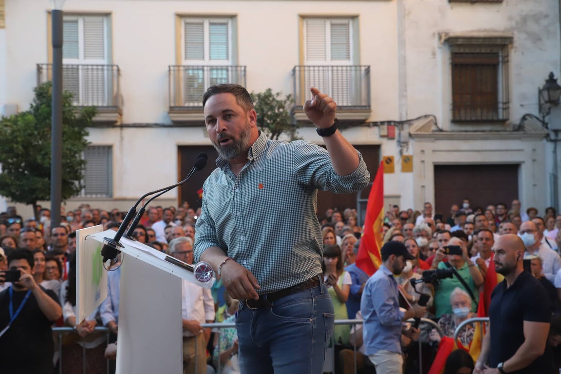 El mitin de Abascal y Olona (Vox) en Córdoba, en imágenes