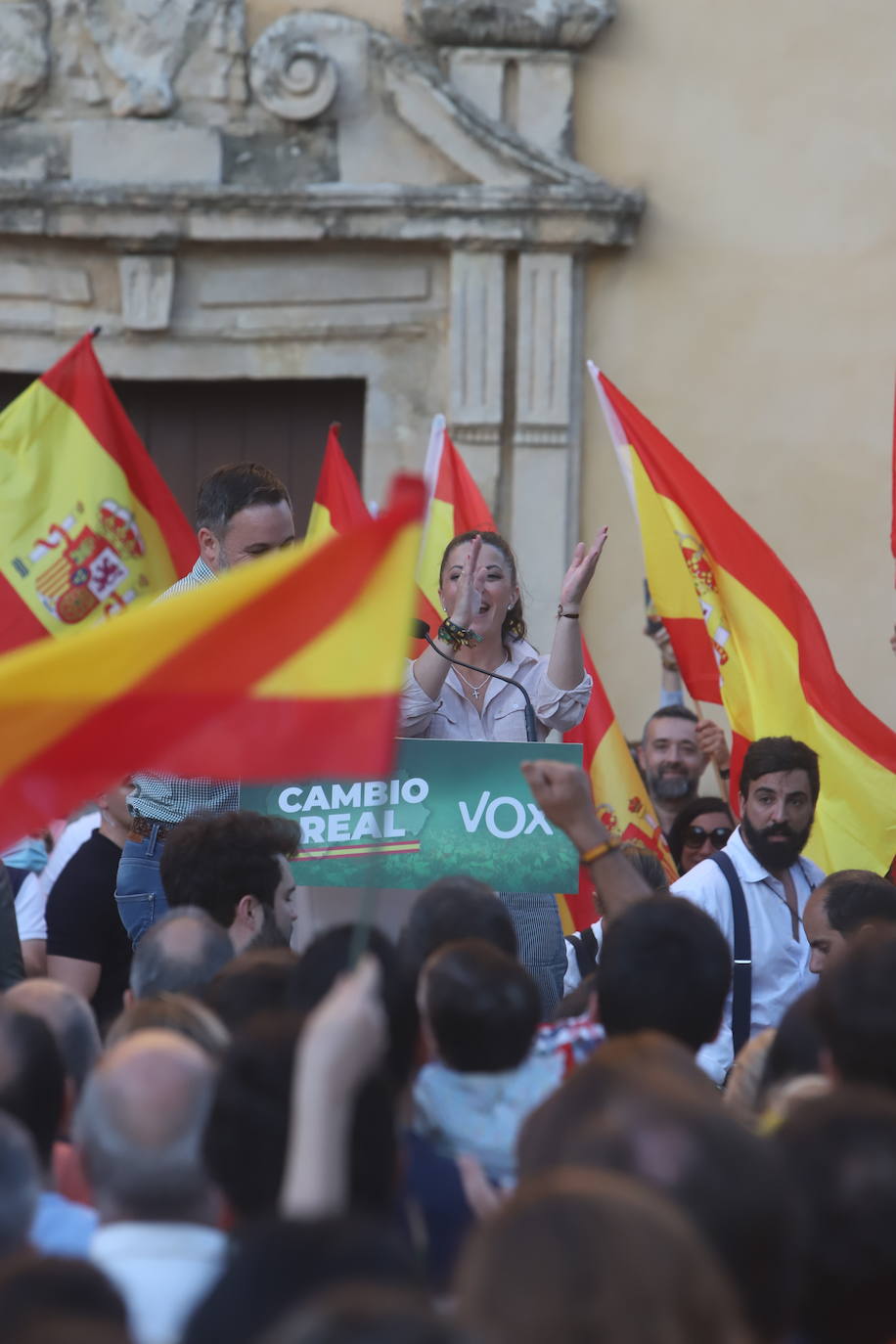 El mitin de Abascal y Olona (Vox) en Córdoba, en imágenes