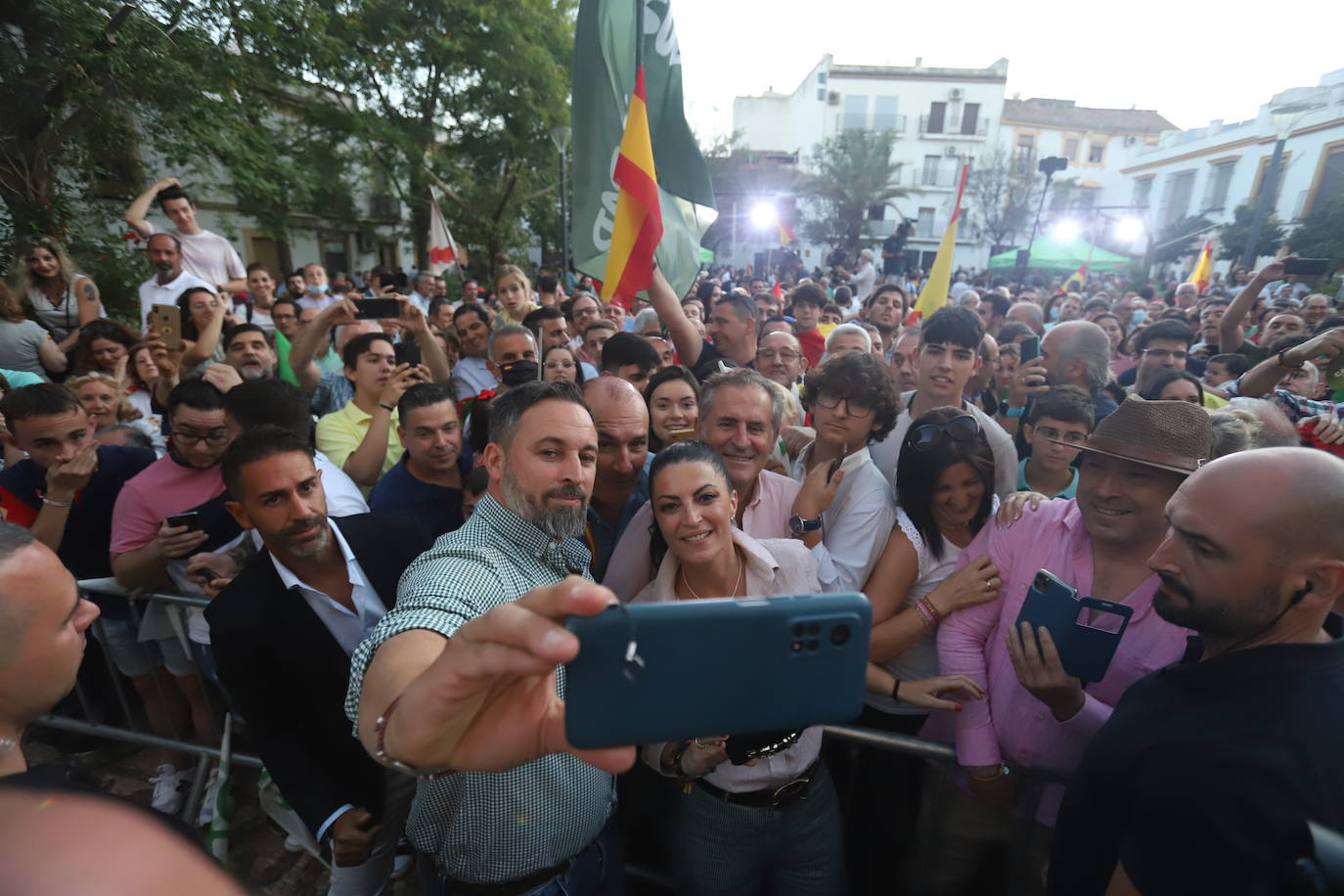 El mitin de Abascal y Olona (Vox) en Córdoba, en imágenes