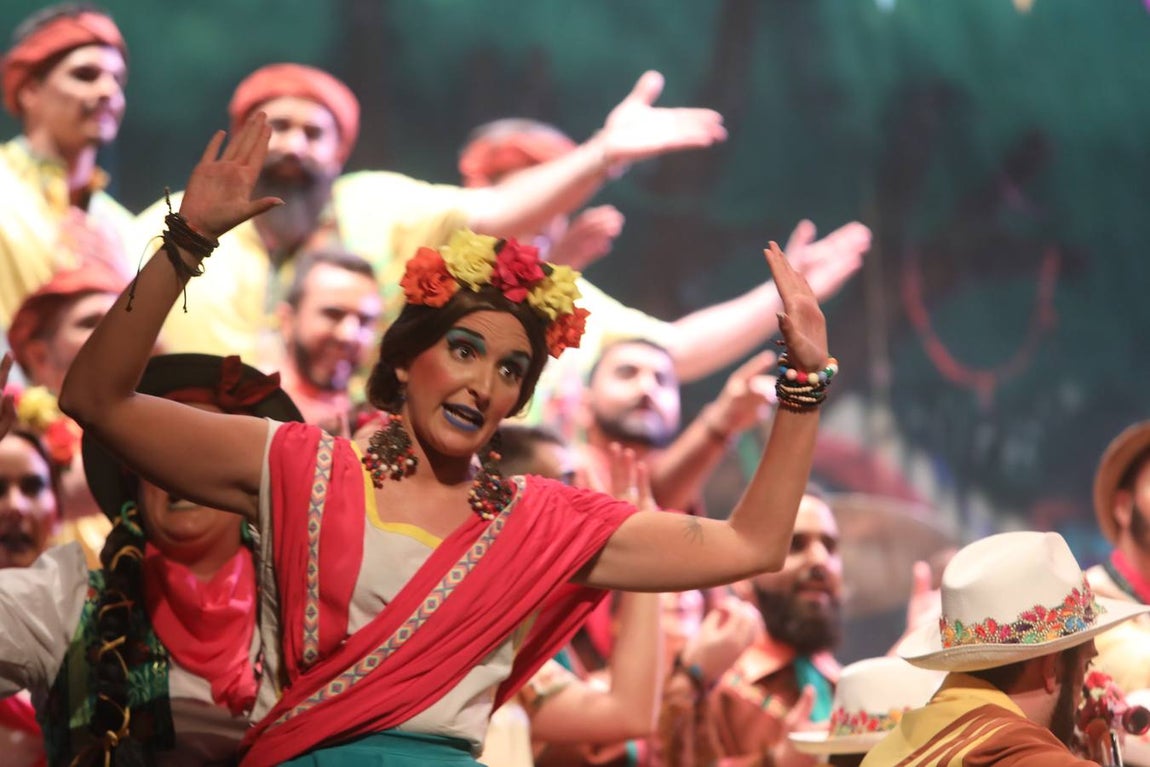 Fotos: Coro &#039;Pachamama&#039; en la Gran final del Falla de 2022