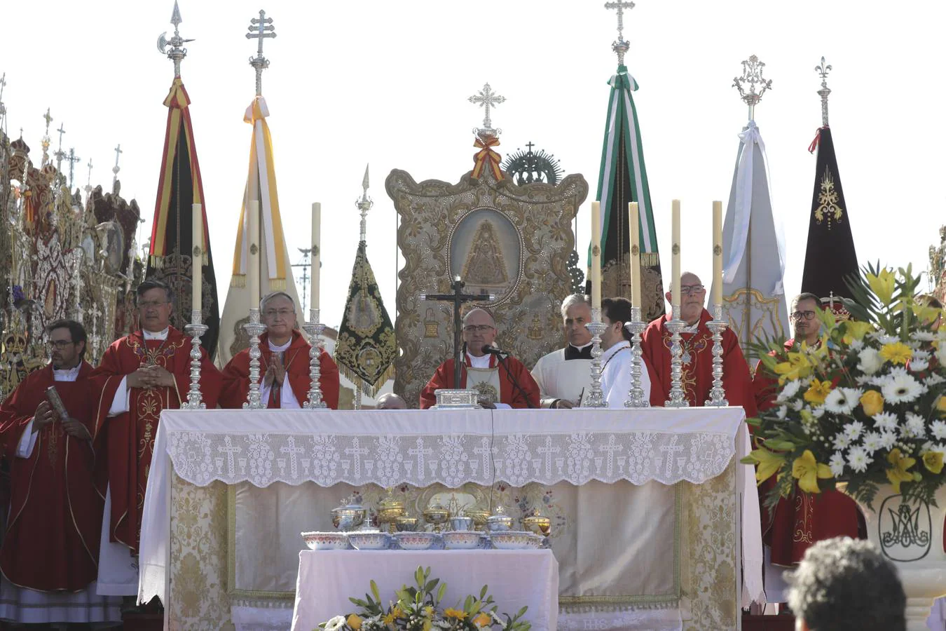 El Rocío celebra Pentecostés con más gratitud que nunca