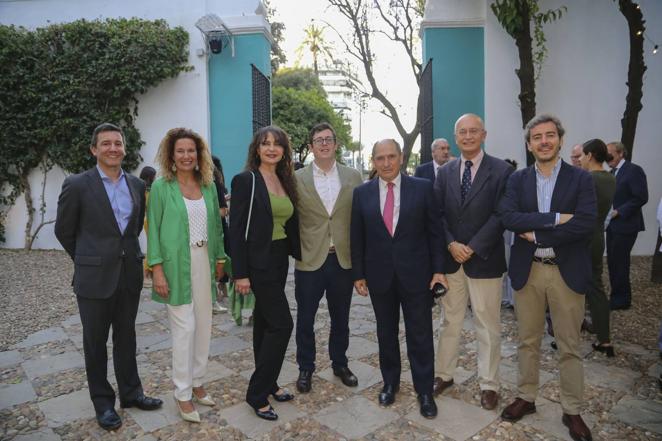 Ricardo Galán, Yolanda López, Ana Manzana, José Vázquez Pena, Vicente Martín González, Luis Miguel Pons y Pedro Vázquez