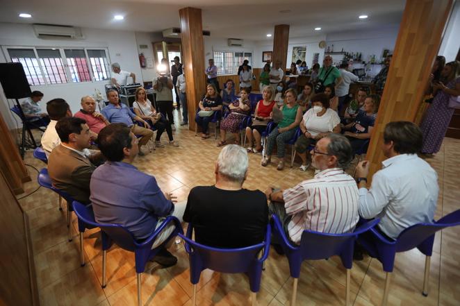 La visita de Juan Manuel Moreno a Córdoba, en imágenes