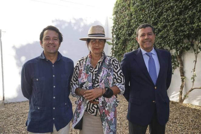 Gonzalo Goy Gallardo, Isabel Álvarez Carmona y Enrique Martín Soldevilla