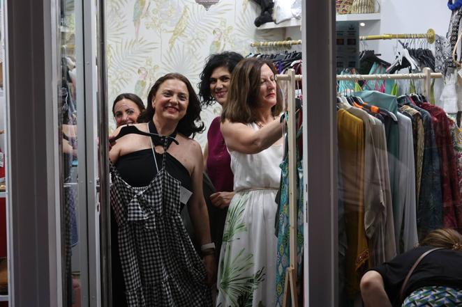 La bulliciosa Shopping Night de Córdoba, en imágenes