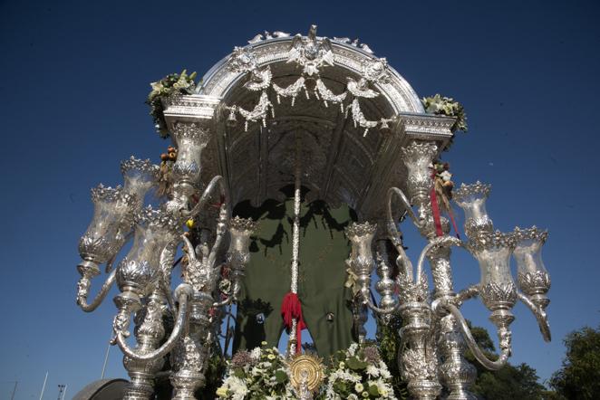 Las imágenes de la llegada del Rocío del Cerro a Sevilla