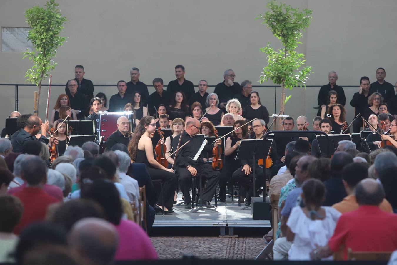 El concierto benéfico de Cáritas Córdoba, en imágenes