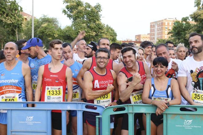 Las mejores imágenes de la Carrera Nocturna Trotacalles en Córdoba