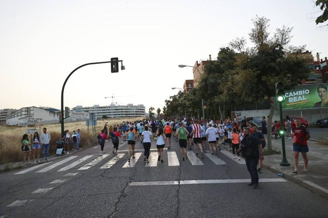 Las mejores imágenes de la Carrera Nocturna Trotacalles en Córdoba