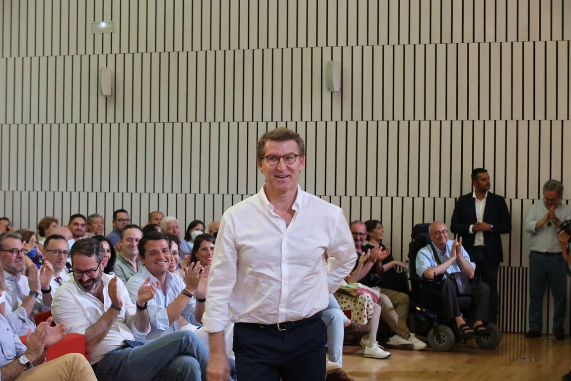 El acto de Feijóo en Córdoba, en imágenes