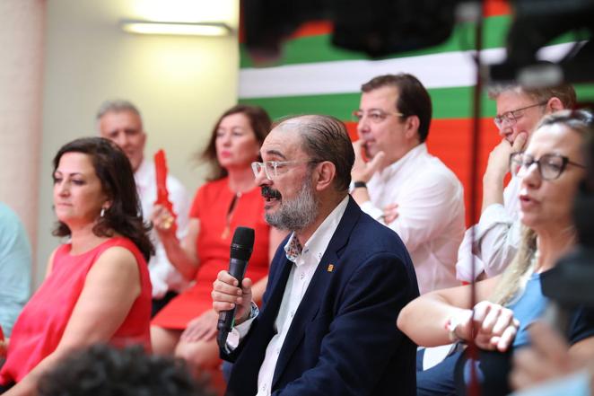 El acto de Espadas con los presidentes autonómicos en Córdoba, en imágenes