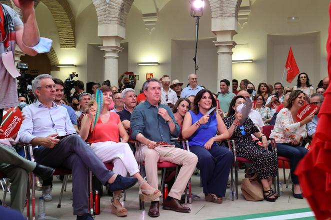 El acto de Espadas con los presidentes autonómicos en Córdoba, en imágenes