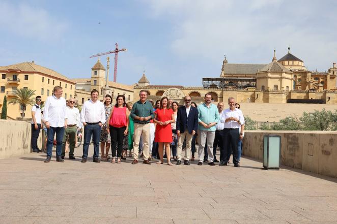 El acto de Espadas con los presidentes autonómicos en Córdoba, en imágenes