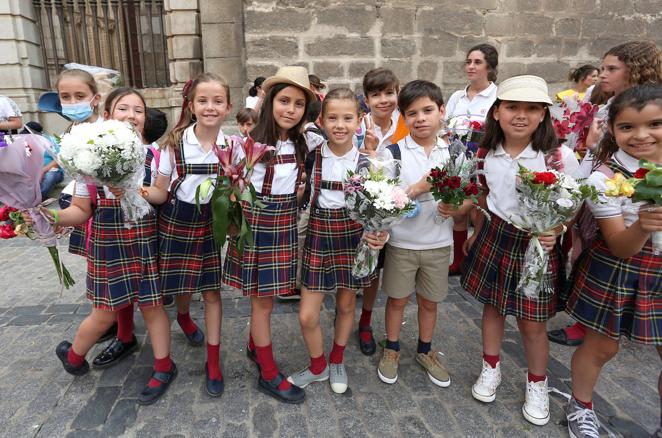 Todas las imágenes de la Ofrenda Floral