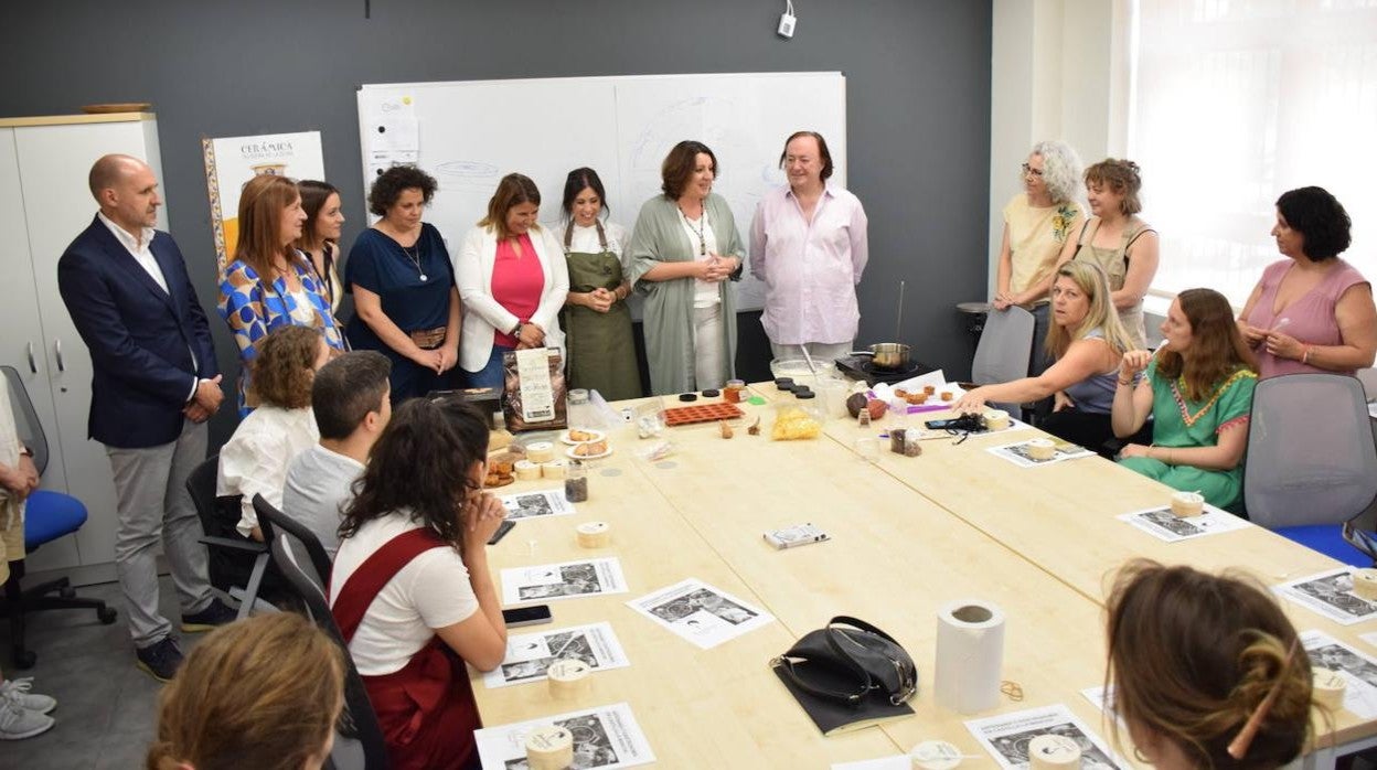 Jornada festiva en el Centro de Formación de la Cerámica y el Vidrio de Talavera