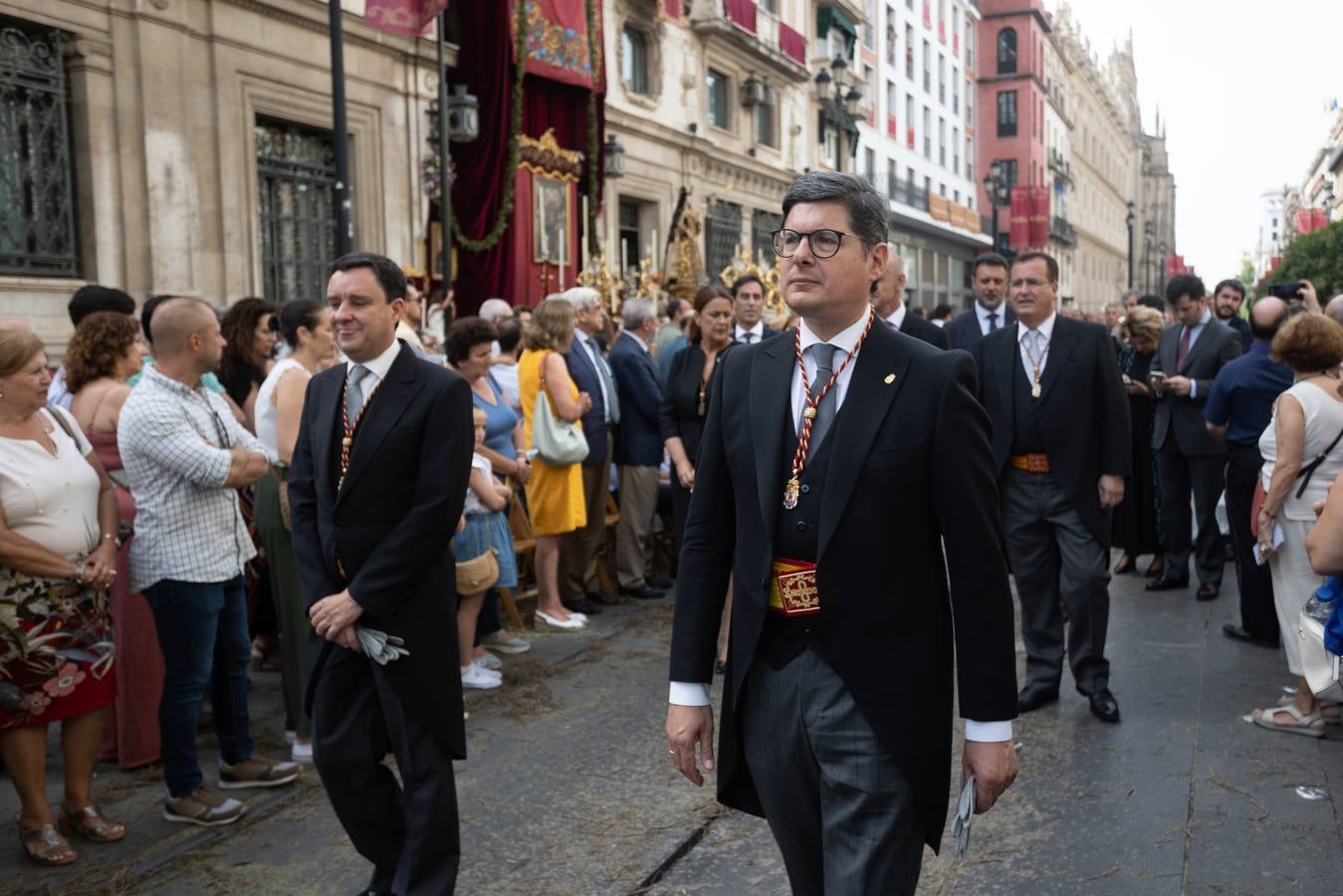 Las mejores imágenes de la procesión del Corpus Christi de Sevilla (y II)