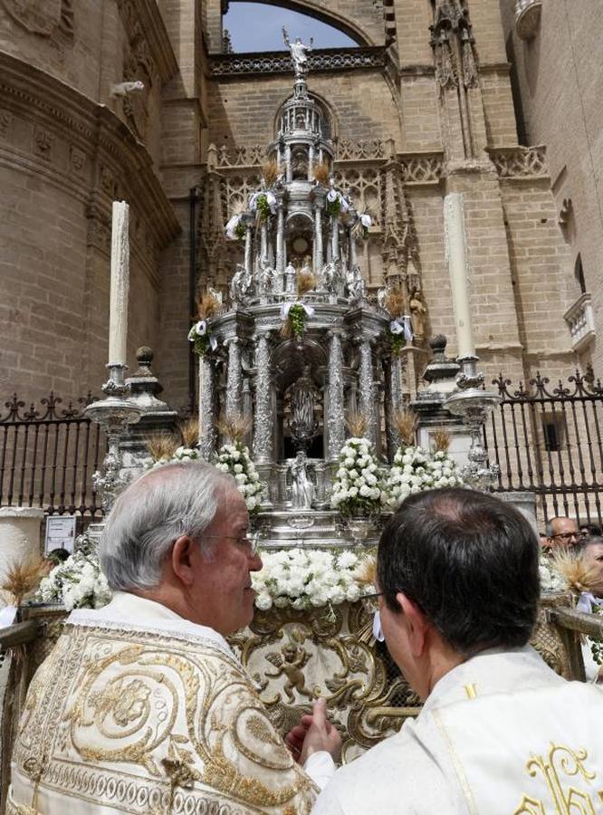 Las mejores imágenes de la procesión del Corpus Christi de Sevilla (I)