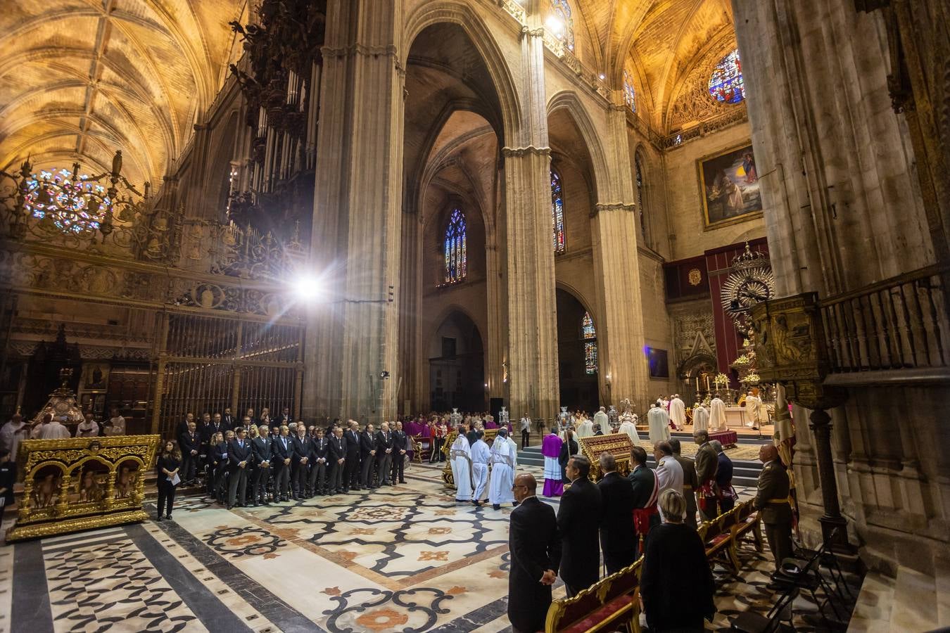 En imágenes, la Eucaristía del Corpus Christi en la Catedral de Sevilla