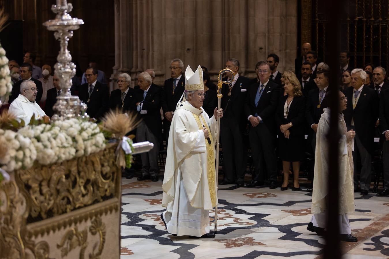 En imágenes, la Eucaristía del Corpus Christi en la Catedral de Sevilla