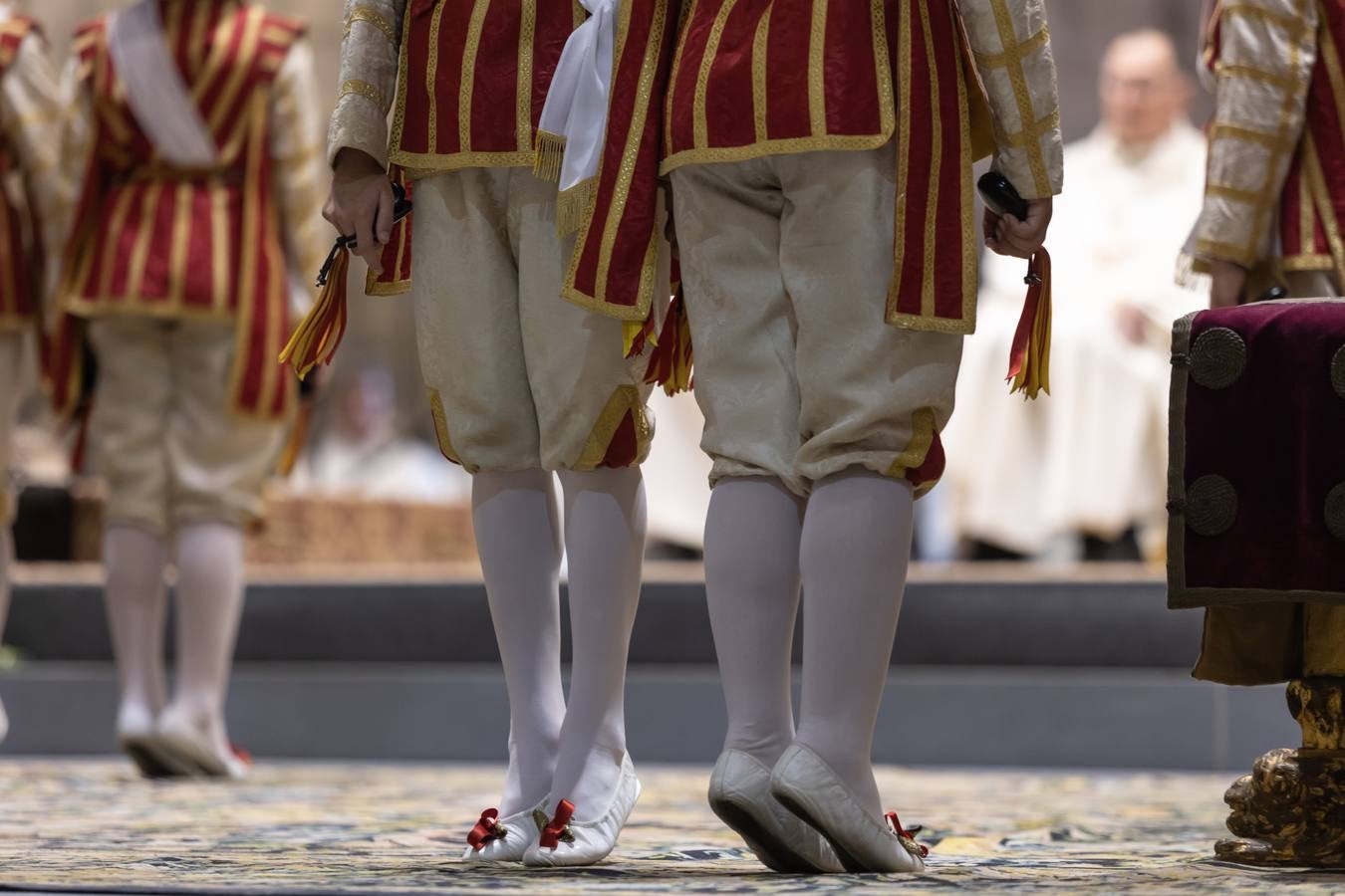 En imágenes, la Eucaristía del Corpus Christi en la Catedral de Sevilla