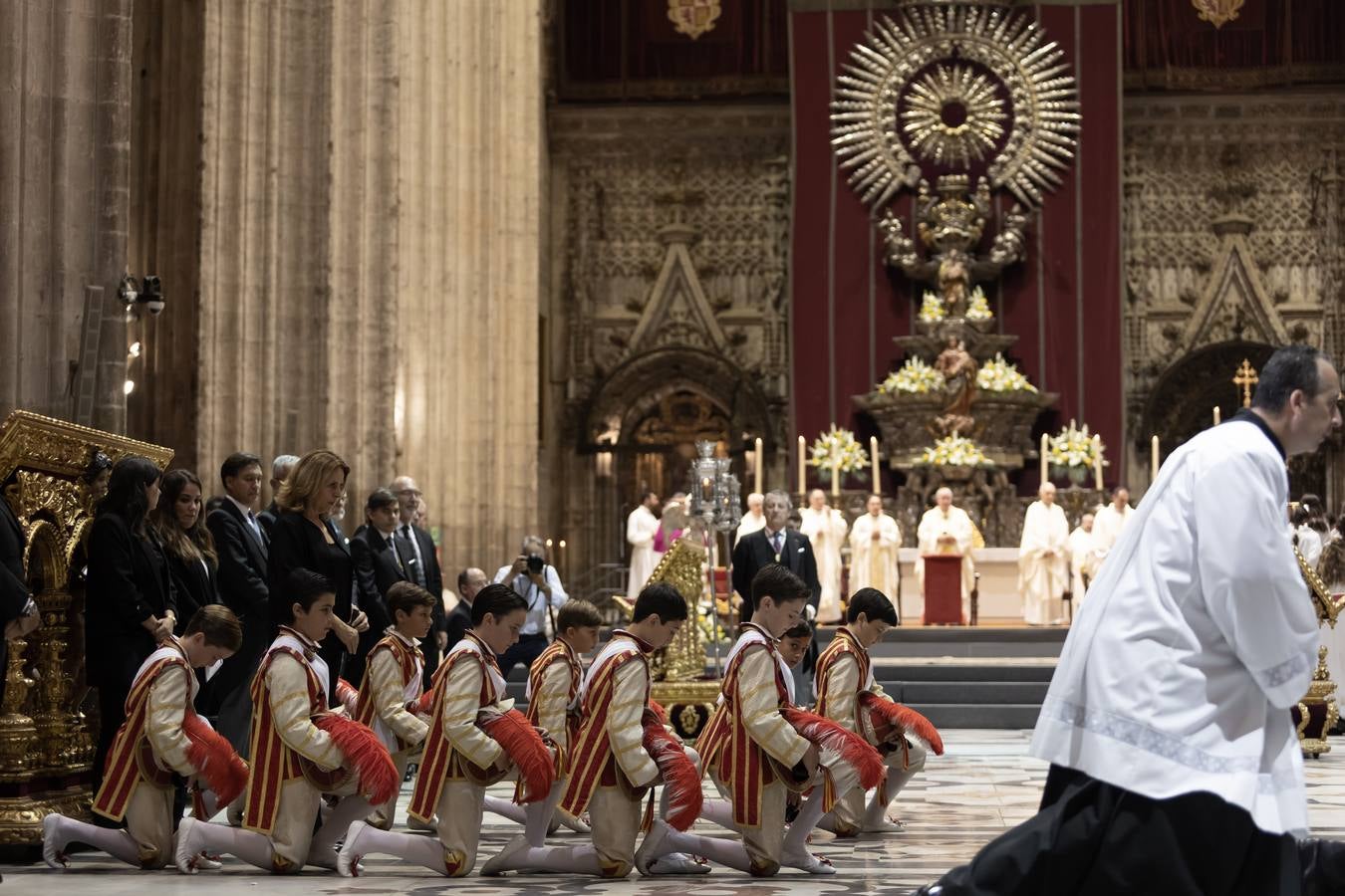 En imágenes, la Eucaristía del Corpus Christi en la Catedral de Sevilla