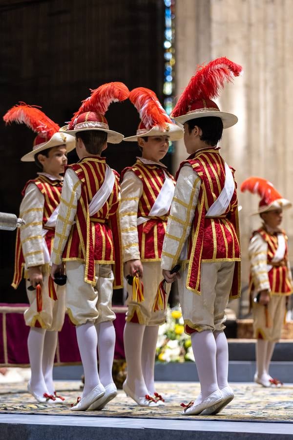 En imágenes, la Eucaristía del Corpus Christi en la Catedral de Sevilla