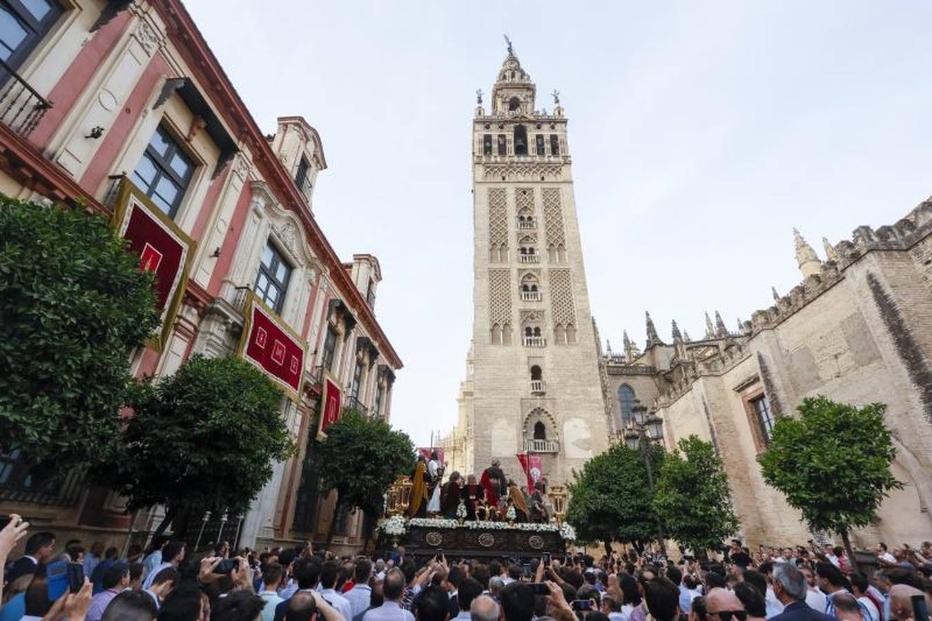 Las mejores imágenes de la procesión del Corpus Christi de Sevilla (I)