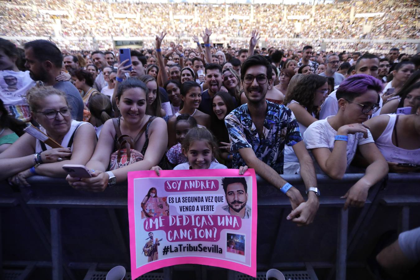 Concierto del cantautor colombiano Camilo en el estadio de la Cartuja de Sevilla