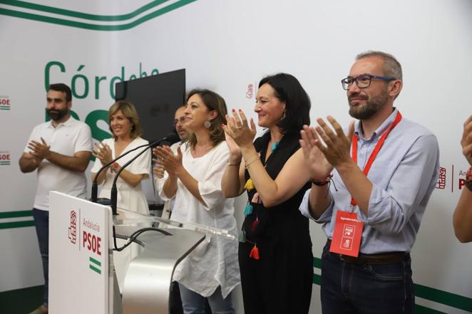 La dura derrota del PSOE de Córdoba en las autonómicas, en imágenes