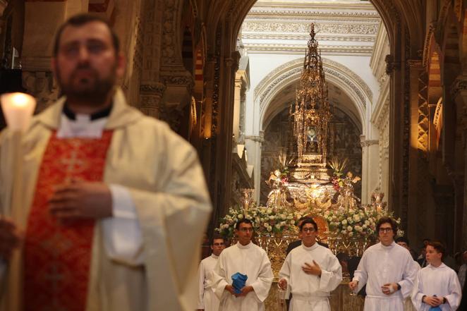 La procesión del Corpus Christi en Córdoba, en imágenes