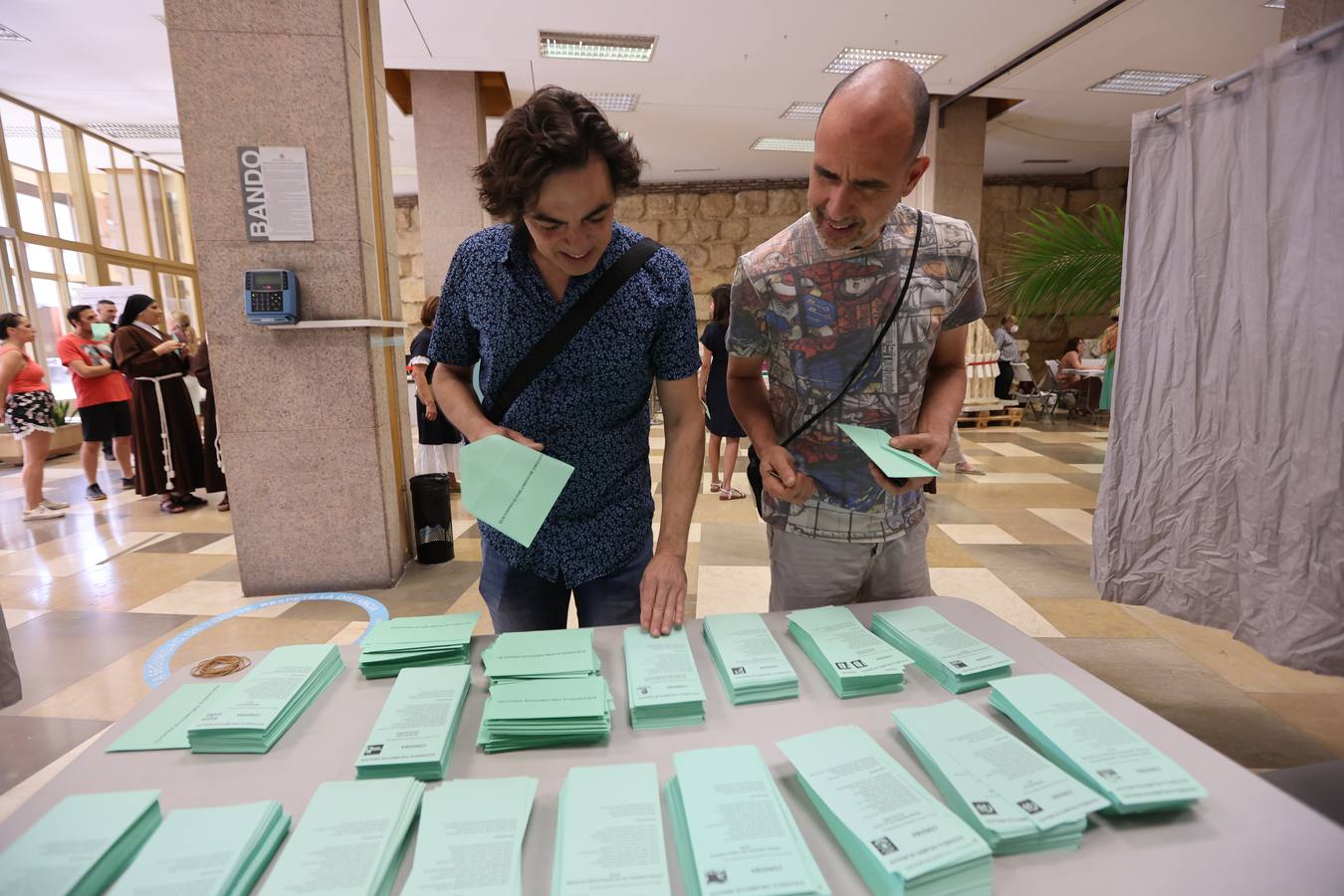 Elecciones Andalucía 2022 | Las votaciones del 19-J en Córdoba, en imágenes